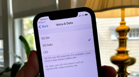 和静苹果手机维修分享iPhone 12如何打开或关闭5G网络 